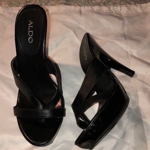 ALDO Sz 40 (US 9) Black Leather Sole 4 Inch Heel